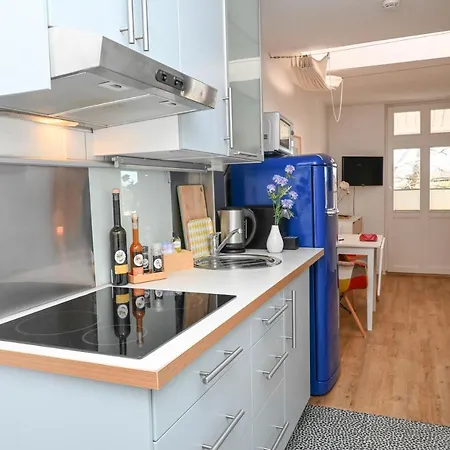 Ferienwohnung Strandlaeufer - Sanssouci * Binz